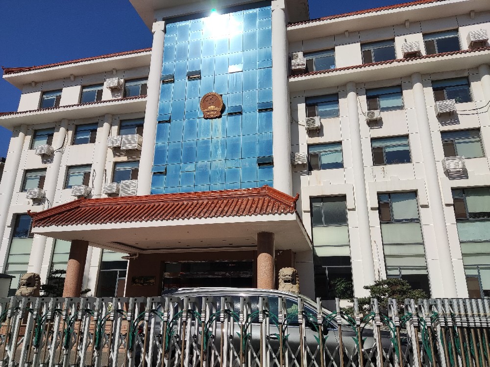 威海市人民檢察院用云唐YT-TRX04儀器對(duì)土壤進(jìn)行檢測